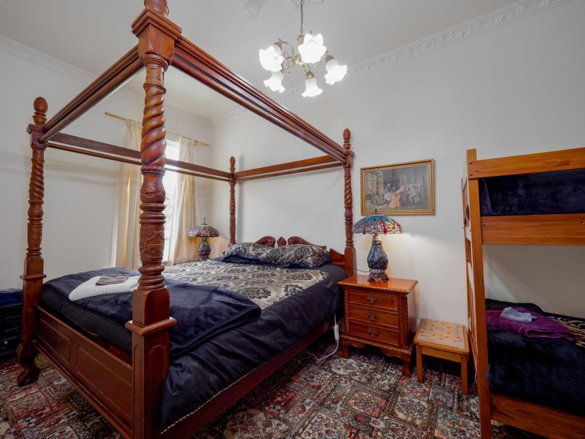 Otira Stagecoach Hotel ภายนอก รูปภาพ