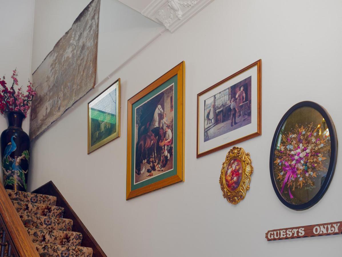 Otira Stagecoach Hotel ภายนอก รูปภาพ